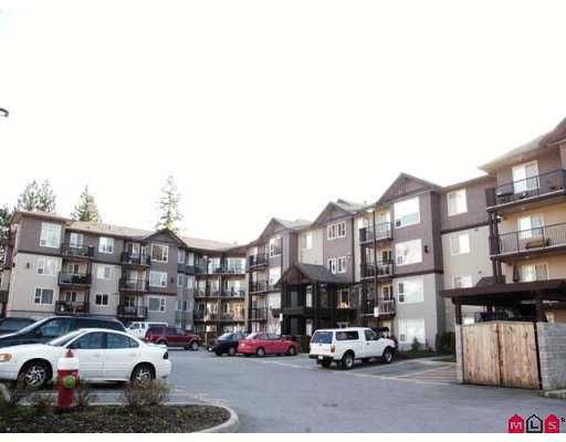 Main Photo: 2581 LANGDON Street in Abbotsford: Abbotsford West Condo for sale in "Cobblestone" : MLS®# F2706699