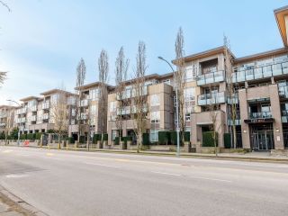 Photo 2: 220 55 EIGHTH Avenue in New Westminster: GlenBrooke North Condo for sale in "EIGHT WEST" : MLS®# R2876533