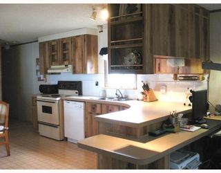 Photo 4: 78 145 KING EDWARD Street in Coquitlam: Maillardville Manufactured Home for sale in "MILL CREEK VILLAGE" : MLS®# V770900