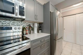 Photo 2: 401 2490 W 2ND Avenue in Vancouver: Kitsilano Condo for sale in "TRINITY PLACE" (Vancouver West)  : MLS®# R2871688