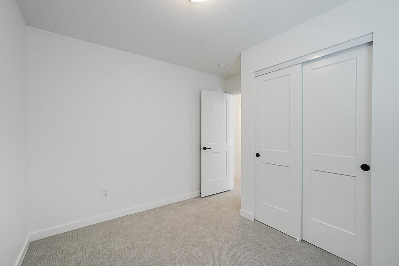 Photo 16: Photos: 41 5945 176A Street in Surrey: Cloverdale BC Townhouse for sale (Cloverdale)  : MLS®# R2586739