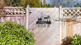 Photo 1: 1068 ROBERTS CREEK ROAD: Roberts Creek House for sale (Sunshine Coast)  : MLS®# R2520658