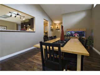 Photo 4: 5927 LAKEVIEW Drive SW in CALGARY: Lakeview Residential Detached Single Family for sale (Calgary)  : MLS®# C3524765