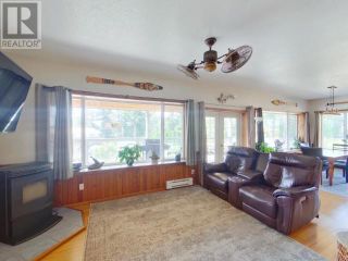 Photo 11: 8075 CENTENNIAL DRIVE in Powell River: House for sale : MLS®# 17756