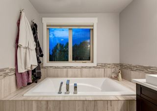 Photo 29: 144 Posthill Drive SW in Calgary: Springbank Hill Detached for sale : MLS®# A1250601