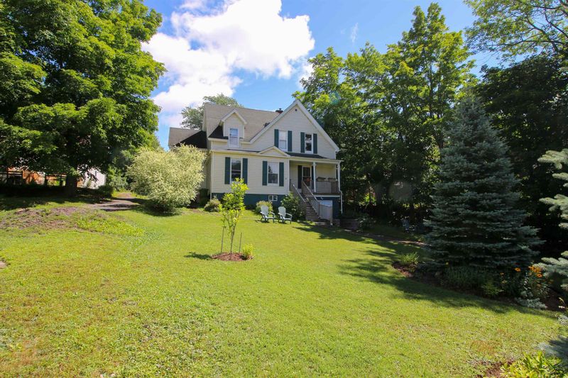 FEATURED LISTING: 91 Almont Avenue New Glasgow