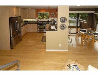 Photo 8: 1 766 W 7TH Avenue in Vancouver: Fairview VW Townhouse for sale in "WILLOW COURT" (Vancouver West)  : MLS®# V778487