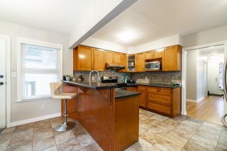 Photo 14: 1438 HARBOUR Drive in Coquitlam: Harbour Chines House for sale : MLS®# R2654349