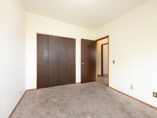 Photo 19: 5924 Trollinger Street NE in Calgary: Thorncliffe Semi Detached (Half Duplex) for sale : MLS®# A2048779