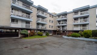 Main Photo:  in Richmond: Brighouse Condo for sale in "ROYAL APARTMENTS" : MLS®# R2707399