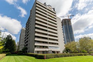 Photo 3: 1504 4194 MAYWOOD Street in Burnaby: Metrotown Condo for sale in "PARK AVENUE TOWERS" (Burnaby South)  : MLS®# R2874855
