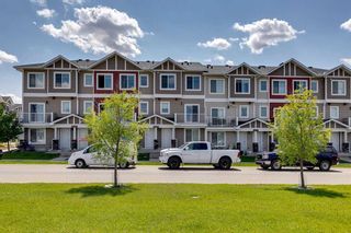 Photo 2: 93 Redstone Circle NE in Calgary: Redstone Row/Townhouse for sale : MLS®# A2061927