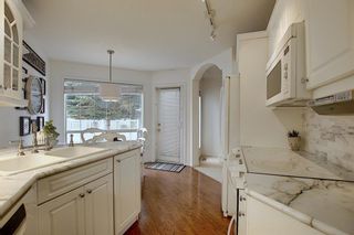 Photo 16: 23 Sierra Morena Gardens SW in Calgary: Signal Hill Row/Townhouse for sale : MLS®# A1076186