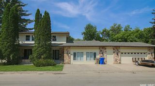 Photo 1: 892 McNiven Avenue in Regina: Hillsdale Residential for sale : MLS®# SK965634