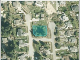 Photo 2: Lot 27 BLUEBERRY Place in Sechelt: Sechelt District Land for sale in "Davis Bay" (Sunshine Coast)  : MLS®# R2232526