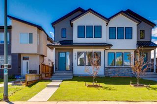 Main Photo: 1419 41 Street SW in Calgary: Rosscarrock Semi Detached (Half Duplex) for sale : MLS®# A2132139