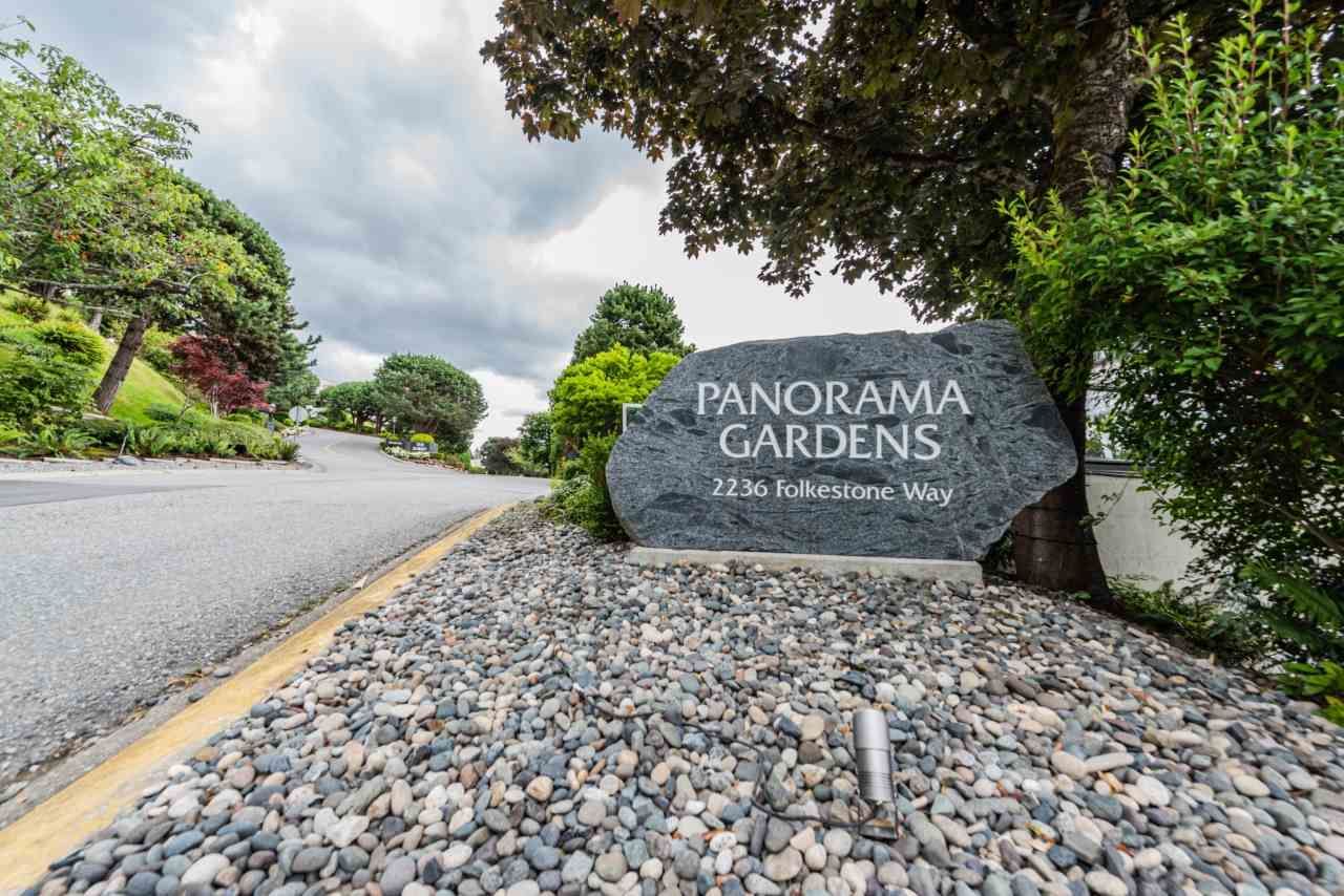 Photo 33: Photos: 30 2236 FOLKESTONE Way in West Vancouver: Panorama Village Condo for sale in "Panorama Gardens" : MLS®# R2473472