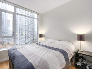 Photo 12: 1202 1211 MELVILLE Street in Vancouver: Coal Harbour Condo for sale in "The Ritz" (Vancouver West)  : MLS®# R2223413