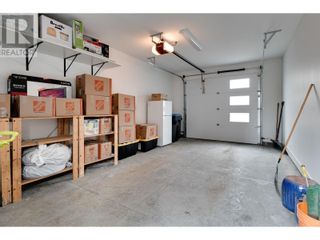 Photo 35: 935 Borden Avenue Unit# 2 in Kelowna: House for sale : MLS®# 10305574
