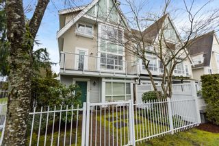 Photo 1: 136 6588 SOUTHOAKS Crescent in Burnaby: Highgate Townhouse for sale (Burnaby South)  : MLS®# R2667481