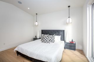 Photo 15: 2213 28 Avenue SW in Calgary: Richmond Semi Detached (Half Duplex) for sale : MLS®# A2040375