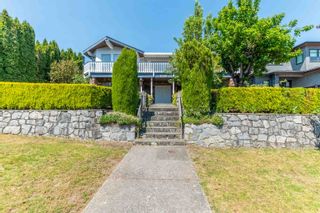 Photo 2: 6009 KITCHENER Street in Burnaby: Parkcrest House for sale (Burnaby North)  : MLS®# R2780329
