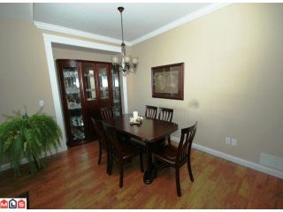 Photo 3: 32621 Stokes Avenue in Mission: House for sale : MLS®# f1014755