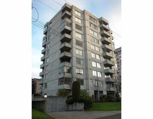 Main Photo: 101 1341 CLYDE Avenue in West Vancouver: Ambleside Condo for sale in "CLYDE GARDENS" : MLS®# V759733