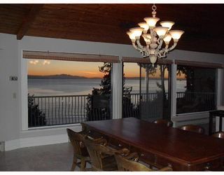 Photo 10: 713 GEDDES Road in Gibsons: Roberts Creek House for sale in "ROBERTS CREEK" (Sunshine Coast)  : MLS®# V693516
