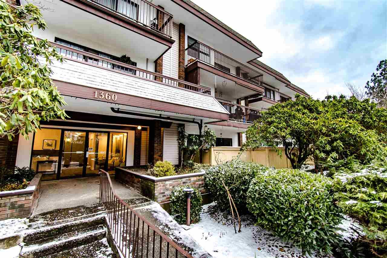 Main Photo: 204 1360 MARTIN Street: White Rock Condo for sale in "WEST WINDS" (South Surrey White Rock)  : MLS®# R2429363