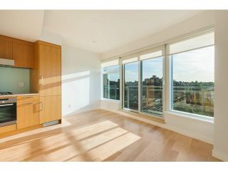 Photo 5: 1002 1565 W 6TH Avenue in Vancouver: False Creek Condo for sale in "6TH & FIR" (Vancouver West)  : MLS®# R2828352