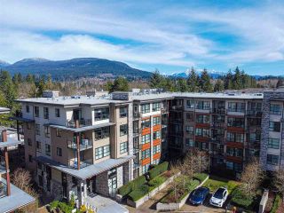 Photo 2: 408 1152 WINDSOR Mews in Coquitlam: New Horizons Condo for sale in "Parker House" : MLS®# R2548263