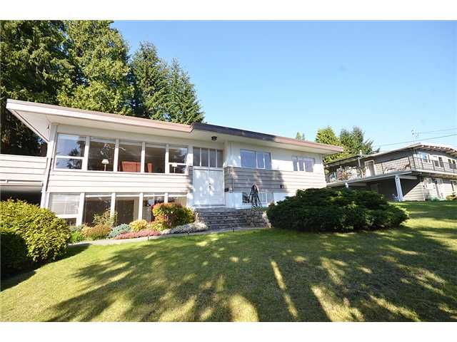 Main Photo: 480 GREENWAY AV in North Vancouver: Upper Delbrook House for sale : MLS®# V1003304