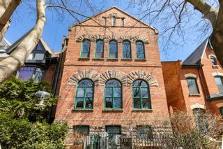 Photo 1: 1 289 Sumach Street in Toronto: Cabbagetown-South St. James Town Condo for sale (Toronto C08)  : MLS®# C8290136