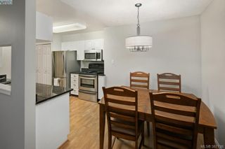Photo 1: 201 4535 Viewmont Ave in VICTORIA: SW Royal Oak Condo for sale (Saanich West)  : MLS®# 777870