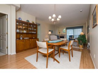 Photo 6: 206 1705 MARTIN Drive in Surrey: Sunnyside Park Surrey Condo for sale in "Southwynd" (South Surrey White Rock)  : MLS®# R2288568