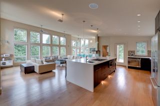 Photo 5: 9229 AUTUMN Drive in Whistler: Emerald Estates House for sale in "Emerald Estates" : MLS®# R2143602