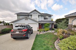 Photo 1: 3925 WATERTON Crescent in Abbotsford: Abbotsford East House for sale in "Sandyhill" : MLS®# R2052905