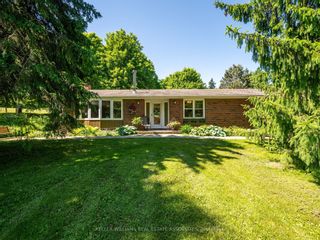 Photo 1: 8558 First Line Nassagaweya in Milton: Campbellville House (Bungalow) for sale : MLS®# W8395180