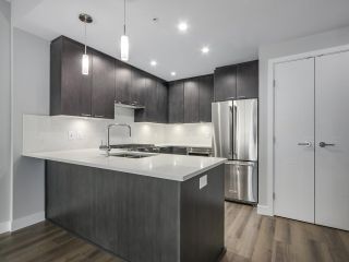 Photo 2: 305 4289 HASTINGS Street in Burnaby: Vancouver Heights Condo for sale in "MODENA" (Burnaby North)  : MLS®# R2354279
