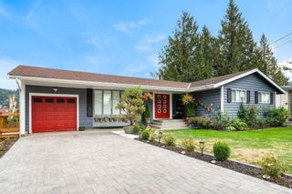 Photo 3: 2568 MENDHAM Street in Abbotsford: Central Abbotsford House for sale : MLS®# R2870059