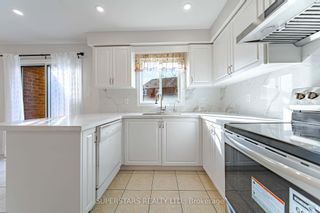 Photo 8: 75 Westchester Crescent in Markham: Berczy House (2-Storey) for sale : MLS®# N8223778
