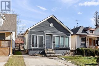 Photo 1: 374 Rankin in Windsor: House for sale : MLS®# 24002379
