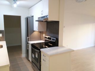 Photo 2: 216 340 W 3RD STREET in North Vancouver: Lower Lonsdale Condo for sale : MLS®# R2021116