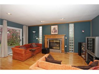 Photo 11: 7990 165A Street in Surrey: Fleetwood Tynehead House for sale : MLS®# F1437223
