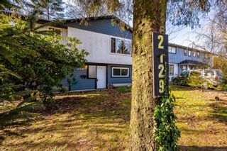 Photo 2: 2129 Fitzgerald Ave in Courtenay: CV Courtenay City House for sale (Comox Valley)  : MLS®# 894672