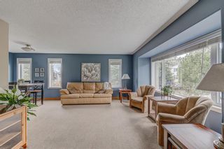 Photo 32: 156 Silver Brook Road NW in Calgary: Silver Springs Detached for sale : MLS®# A1217263