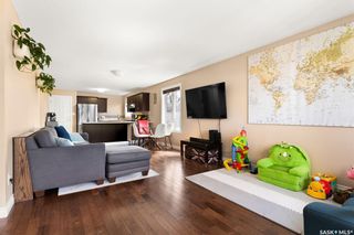 Photo 3: 525 TORONTO Street in Regina: Churchill Downs Residential for sale : MLS®# SK967329