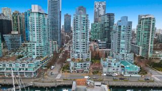 Photo 3: 702 535 NICOLA Street in Vancouver: Coal Harbour Condo for sale in "BAUHINIA" (Vancouver West)  : MLS®# R2761731