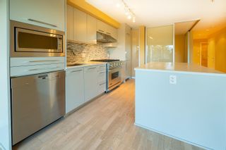 Photo 10: 303 4355 W 10TH Avenue in Vancouver: Point Grey Condo for sale in "Iron & Whyte" (Vancouver West)  : MLS®# R2866095
